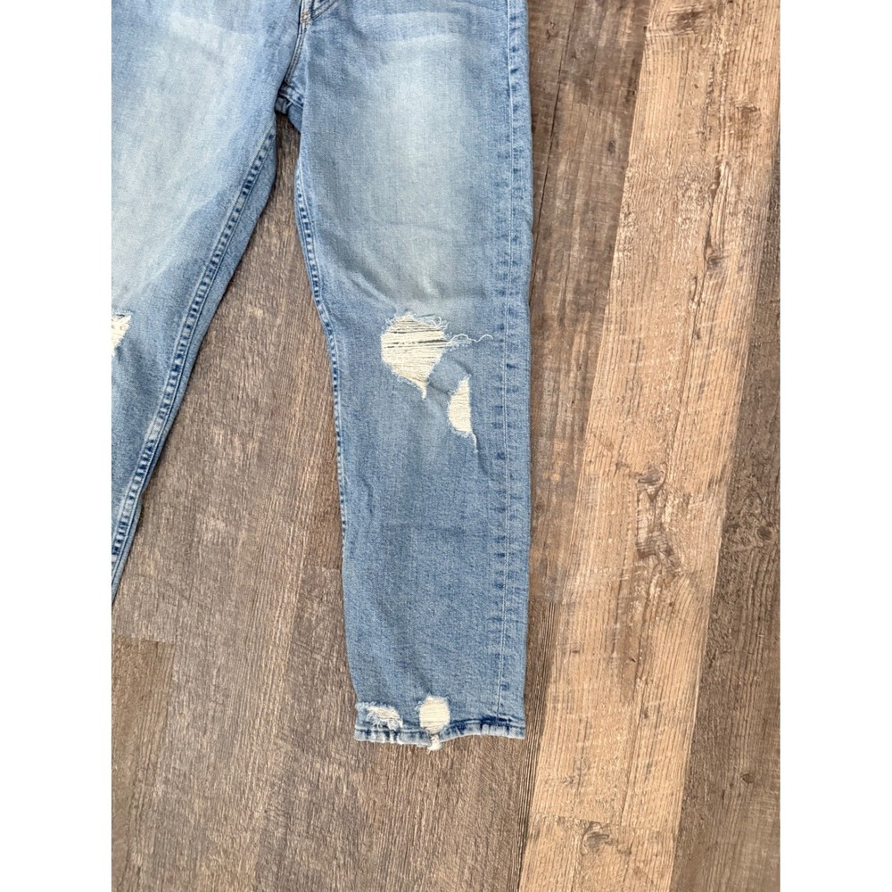Mother Superior High Waisted Straight Leg Distressed Jeans Light Wash Size 26 - Picture 13 of 16